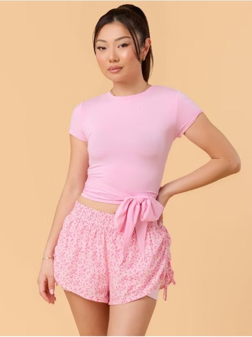 NWT Blogilates Women Tiny Bow Shorts Pink Floral Large L
